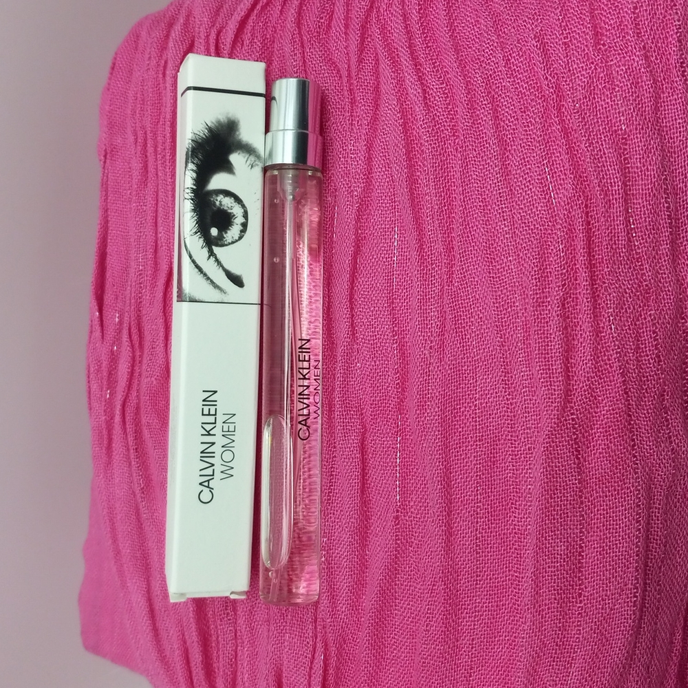 CALVIN KLEIN PERFUME SPRAY